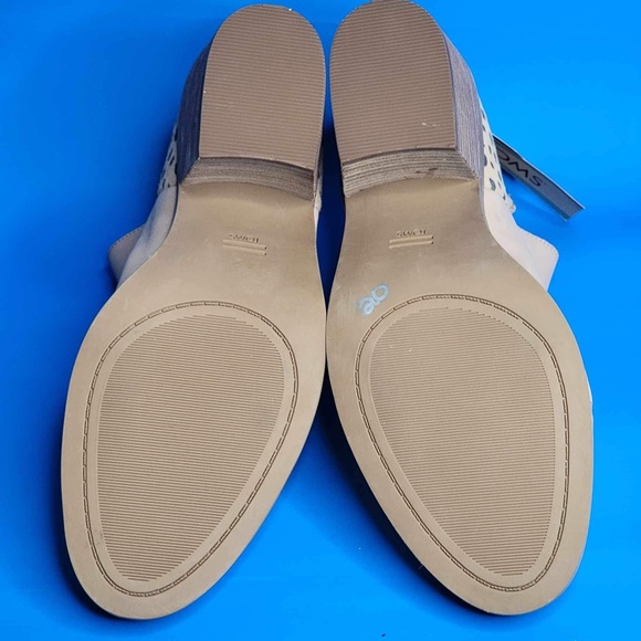 Toms Everly Leather Cutout Heeled Boot in Honey Tiny Cheetah - Picture 8 of 10